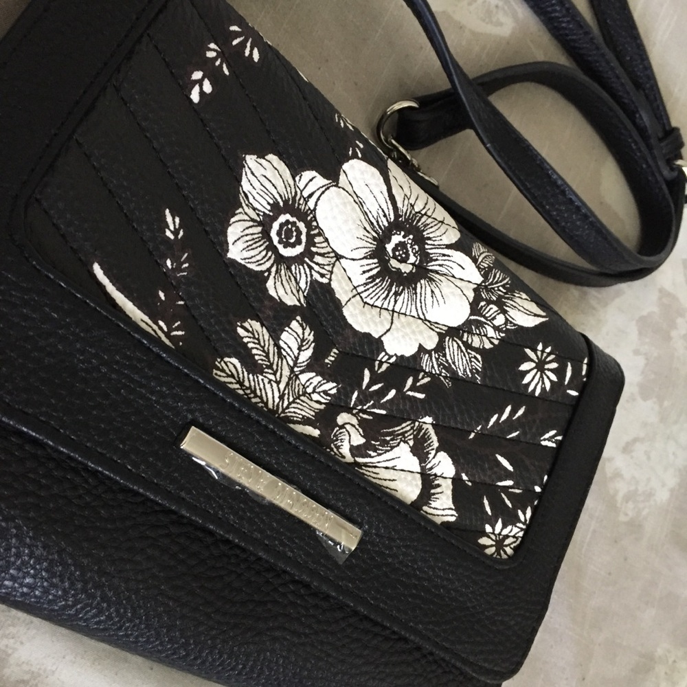 Steve Madden crossbody